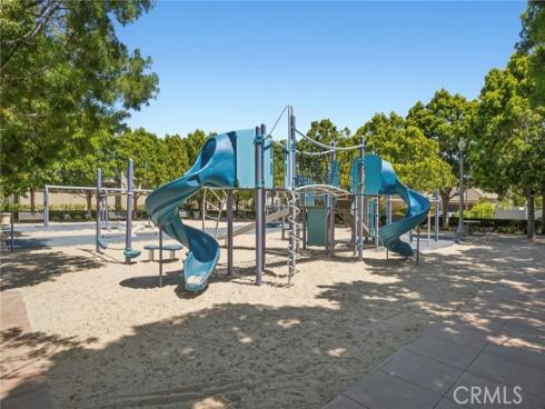 15  Seabluff  , Newport Beach, CA