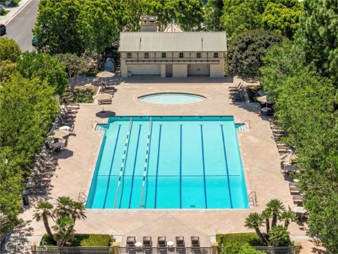 15  Seabluff  , Newport Beach, CA