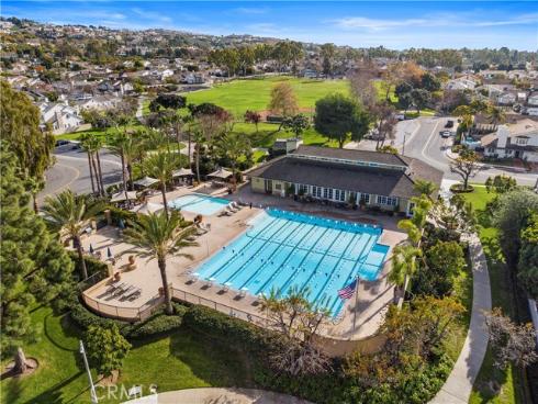 15  Seabluff  , Newport Beach, CA