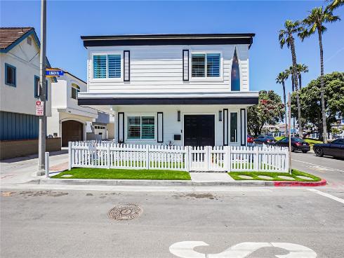 6601  Seashore  , Newport Beach, CA