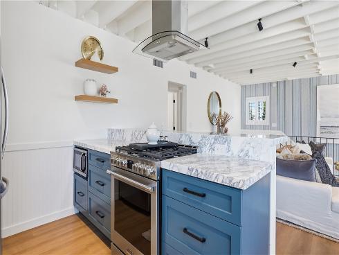 6601  Seashore  , Newport Beach, CA