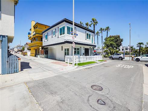 6601  Seashore  , Newport Beach, CA