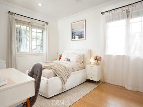 1826  Buttonshell  , Newport Beach, CA