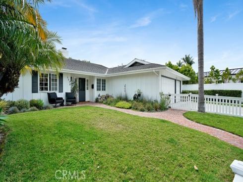 1826  Buttonshell  , Newport Beach, CA