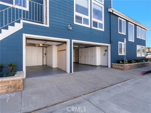 1011 N Bay Front  , Newport Beach, CA
