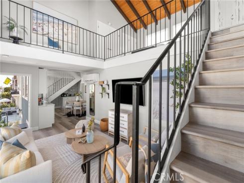 1011 N Bay Front  , Newport Beach, CA