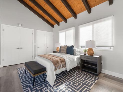 1011 N Bay Front  , Newport Beach, CA