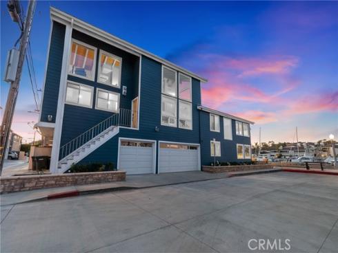 1011 N Bay Front  , Newport Beach, CA