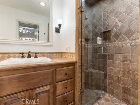 1011 N Bay Front  , Newport Beach, CA