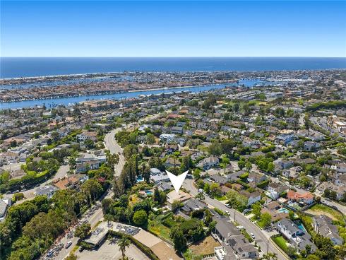 608  Saint James   Place, Newport Beach, CA