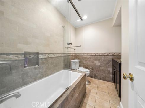 608  Saint James   Place, Newport Beach, CA