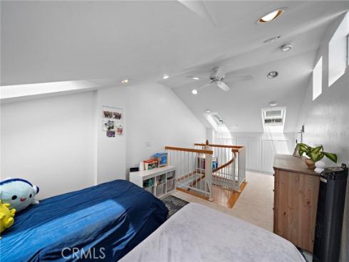 2528  University   Drive, Newport Beach, CA