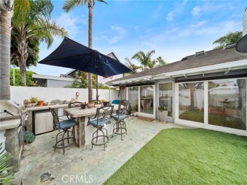 2528  University   Drive, Newport Beach, CA