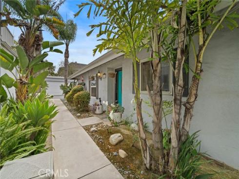 2528  University   Drive, Newport Beach, CA