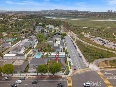 2528  University   Drive, Newport Beach, CA