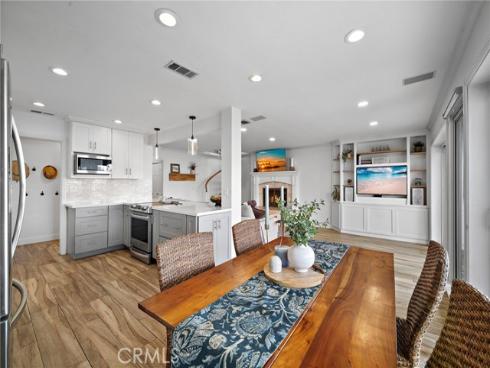 2528  University   Drive, Newport Beach, CA