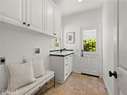 10  Cape Andover  , Newport Beach, CA