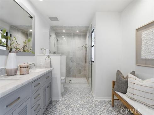 18  Land Fall   Court, Newport Beach, CA