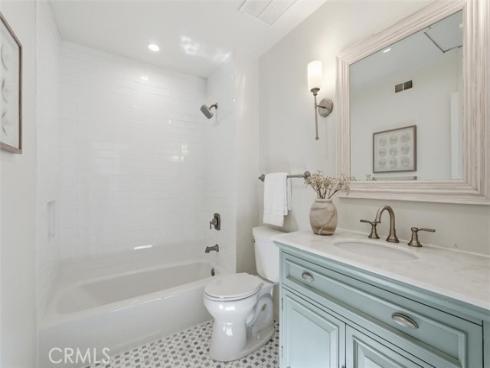 18  Land Fall   Court, Newport Beach, CA