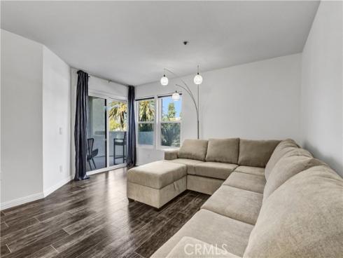 240  Nice  114  Lane, Newport Beach, CA