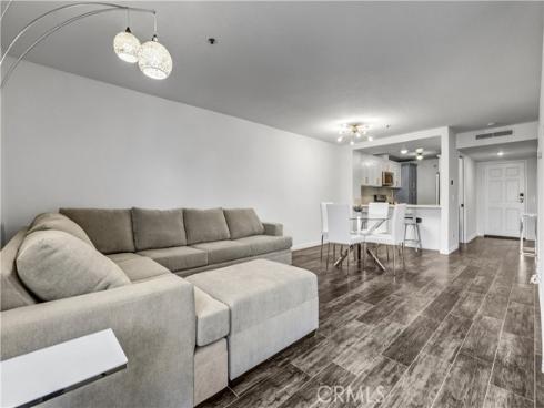 240  Nice  114  Lane, Newport Beach, CA