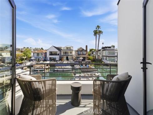 3912  River Ave  , Newport Beach, CA