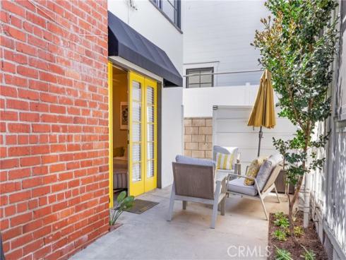 118  Emerald  , Newport Beach, CA