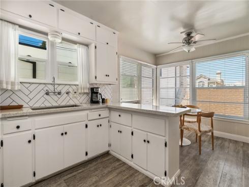 118  Emerald  , Newport Beach, CA