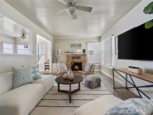 118  Emerald  , Newport Beach, CA