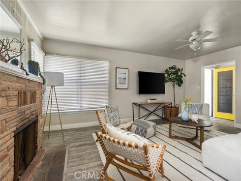 118  Emerald  , Newport Beach, CA