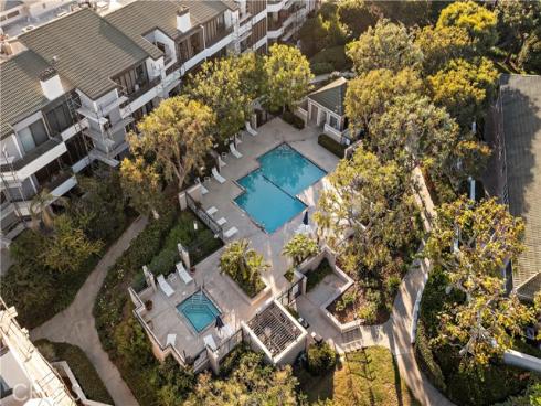 280 Cagney 211 Lane, Newport Beach, CA