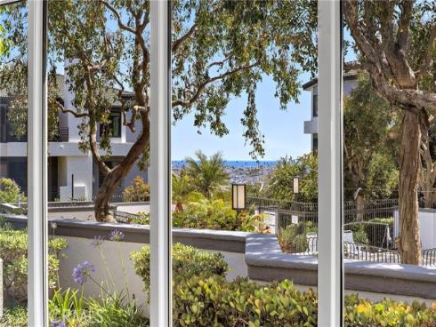 280 Cagney 211 Lane, Newport Beach, CA