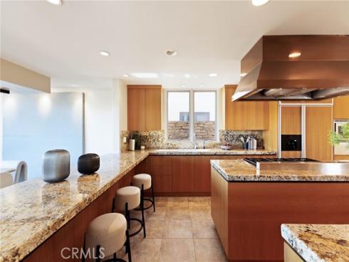 12  Harbor   Island, Newport Beach, CA