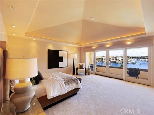 12  Harbor   Island, Newport Beach, CA