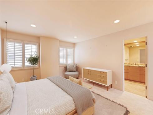 12  Harbor   Island, Newport Beach, CA