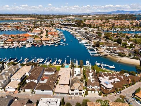 12  Harbor   Island, Newport Beach, CA