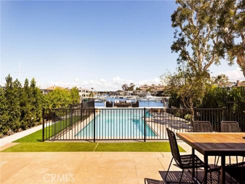 12  Harbor   Island, Newport Beach, CA