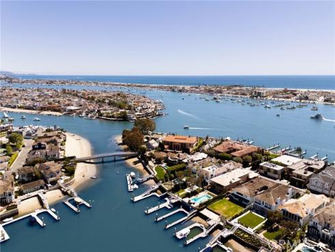 12  Harbor   Island, Newport Beach, CA