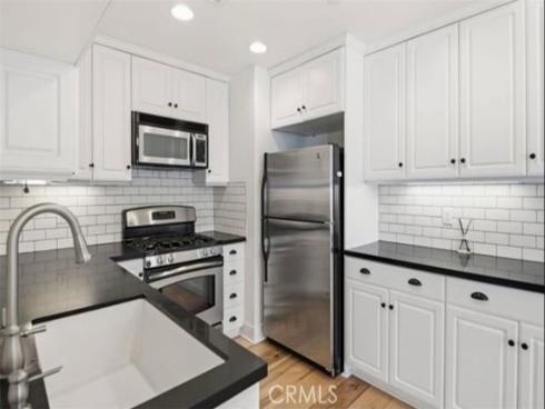 20402  Santa Ana  , Newport Beach, CA