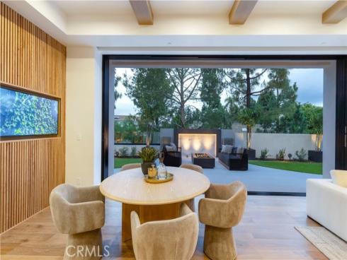 6  Pinehurst Ln  , Newport Beach, CA