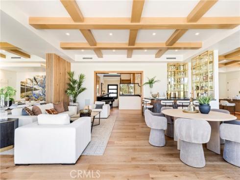 6  Pinehurst Ln  , Newport Beach, CA