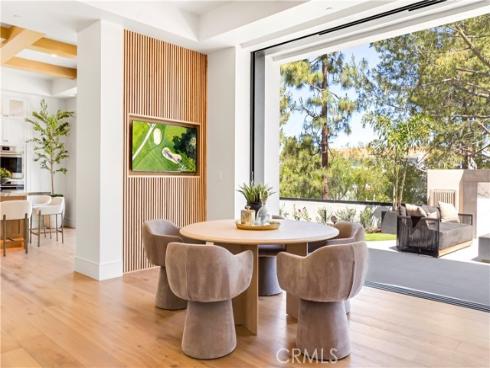 6  Pinehurst Ln  , Newport Beach, CA