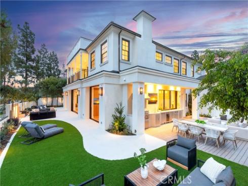 6  Pinehurst Ln  , Newport Beach, CA