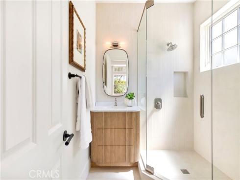 6  Pinehurst Ln  , Newport Beach, CA