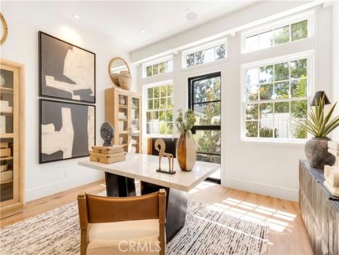 6  Pinehurst Ln  , Newport Beach, CA