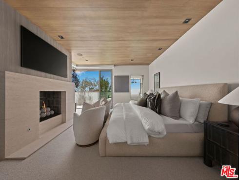 1399  Galaxy   Drive, Newport Beach, CA