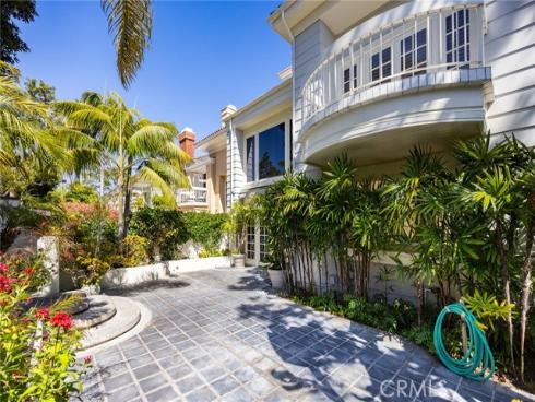 2 Chatham Court, Newport Beach, CA