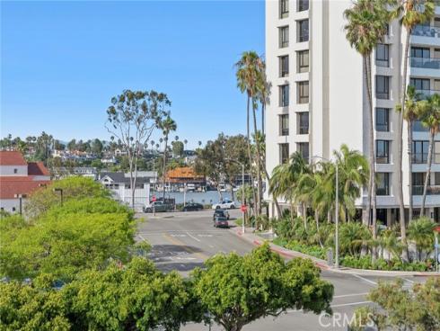 517  30th   Street, Newport Beach, CA