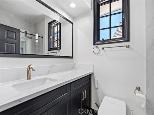 19  Belmont  , Newport Beach, CA