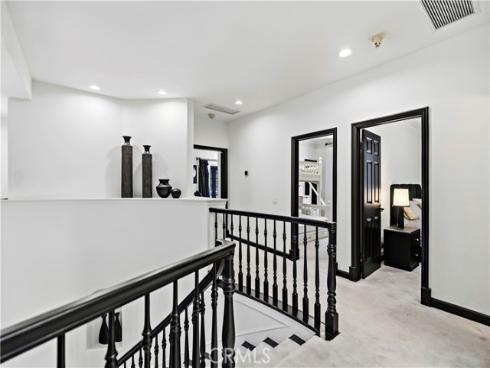 19  Belmont  , Newport Beach, CA